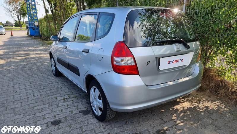 Honda Jazz 1.4 LS - 28