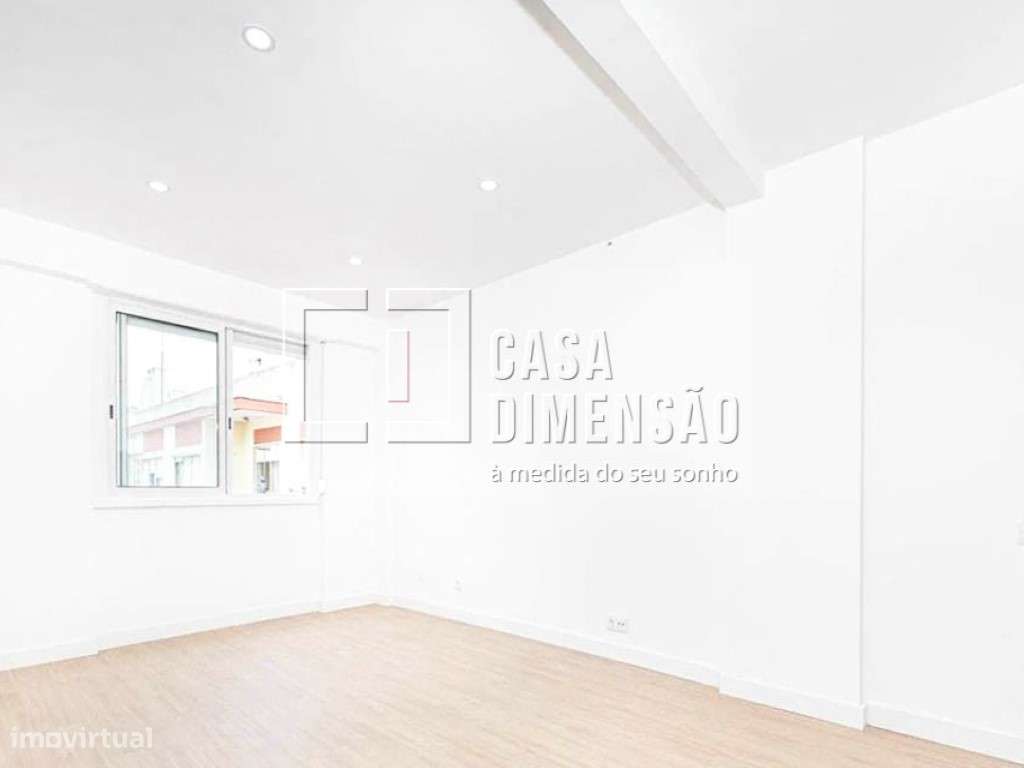 Apartamento T3 em fase de remodelação, em Queluz!! - Grande imagem: 5/21