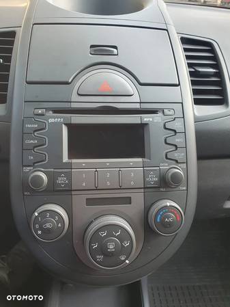 Kia Soul 1.6 CVVT Attract - 13