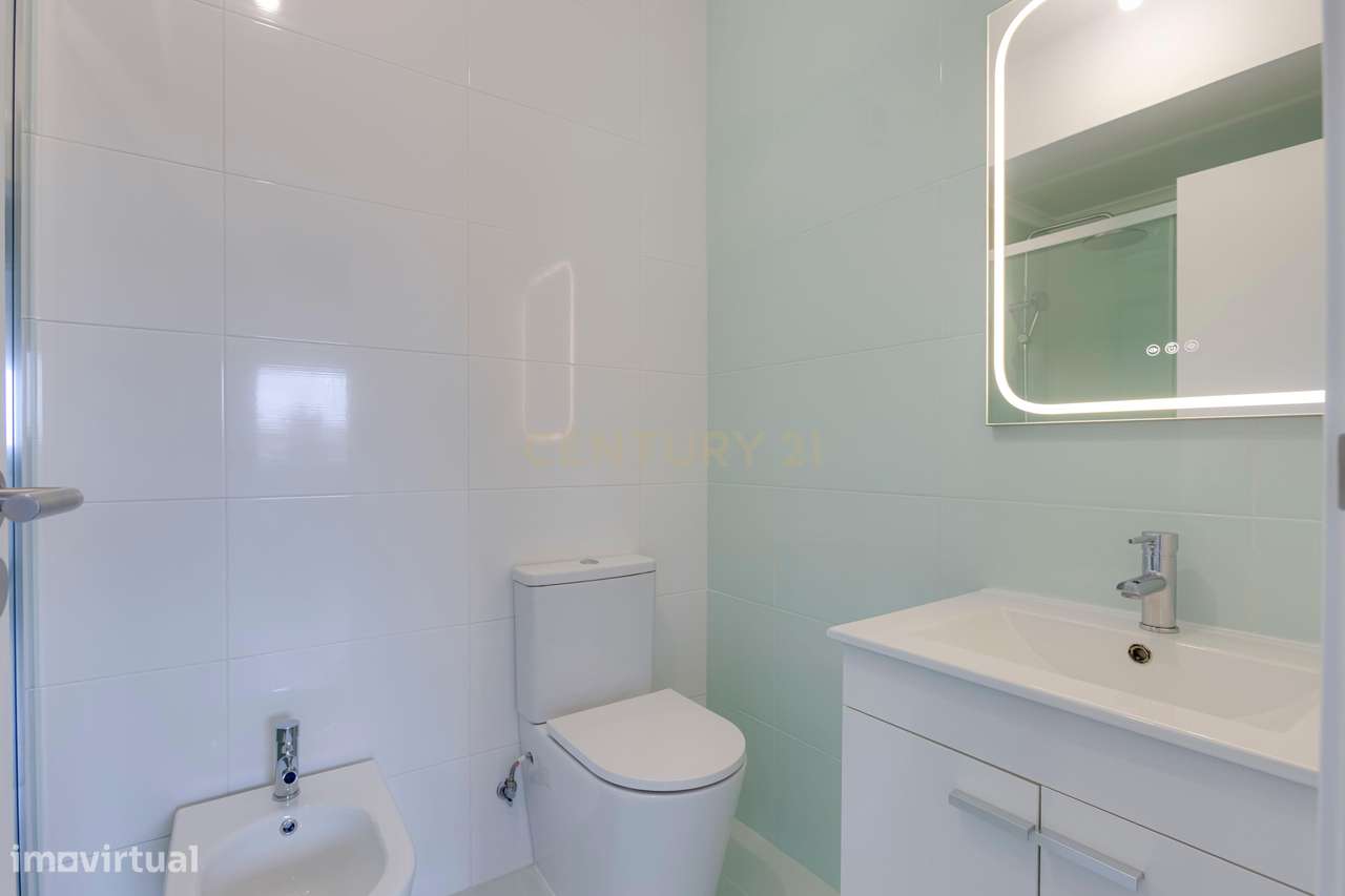 Apartamento T3 Renovado em Portimão, Faro-17