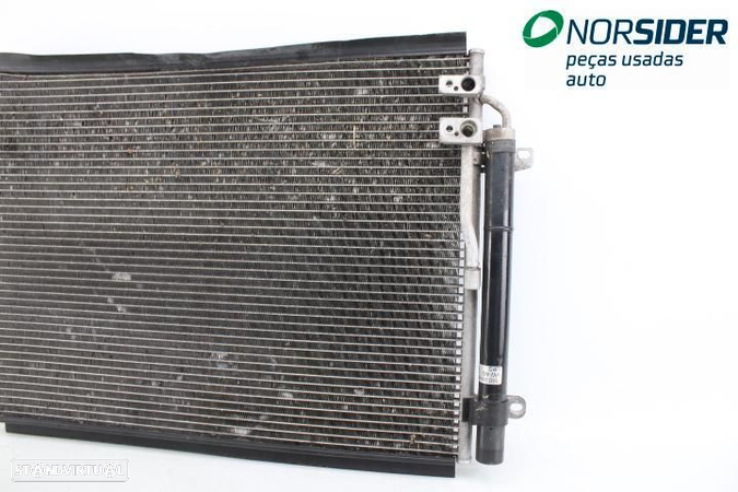 Radiador de AC (frente viatura) Volkswagen Passat Sedan|11-15 - 3