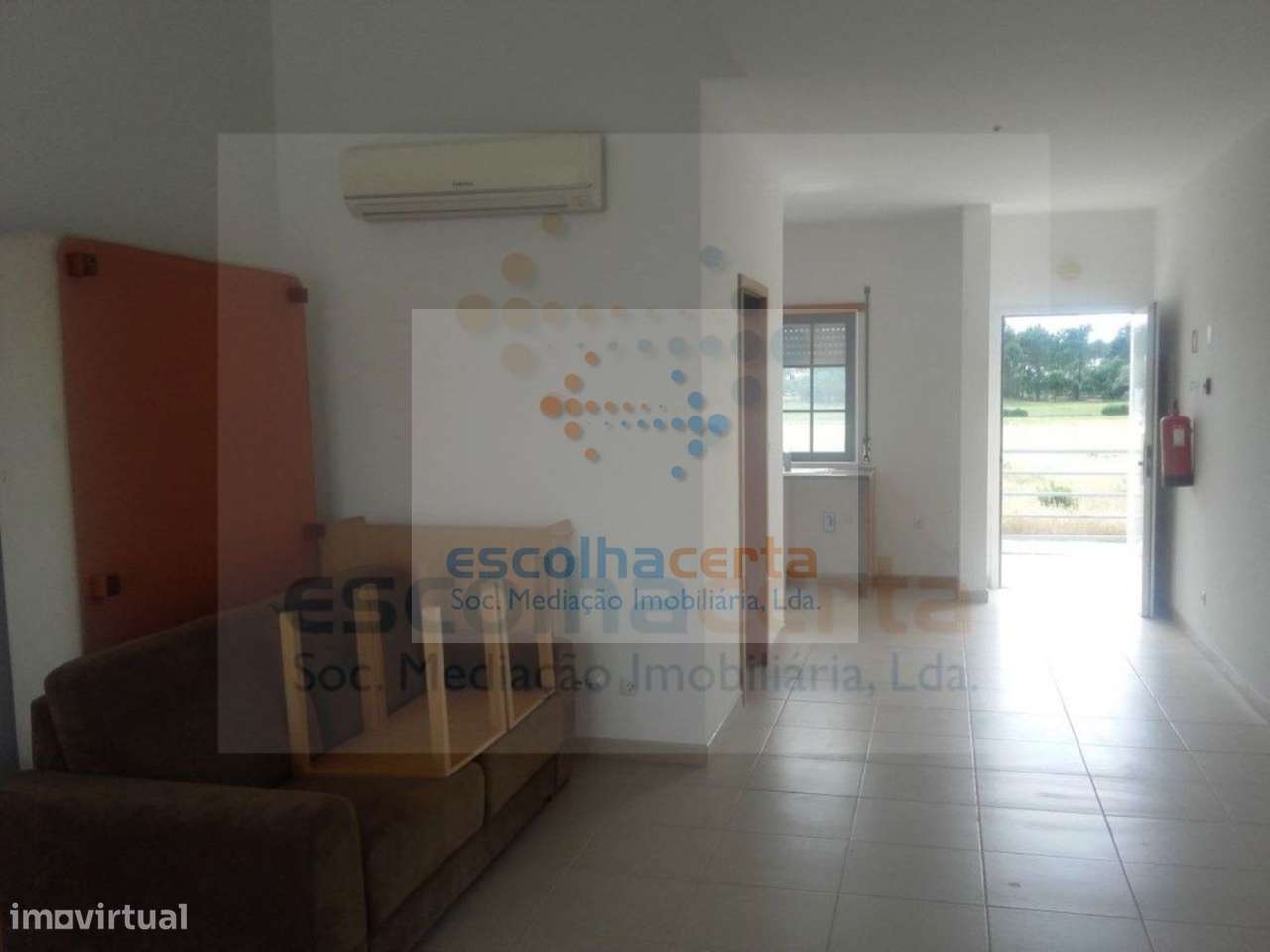 Apartamento em Quinta do Anjo-2