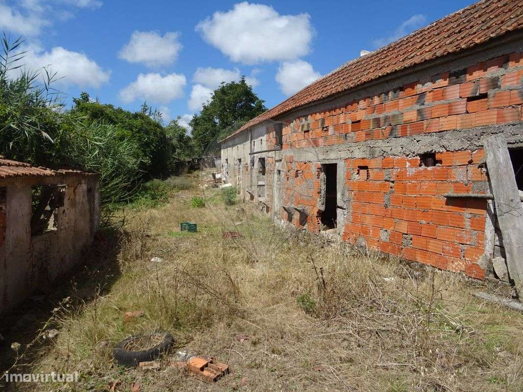 Moradia T2 para venda - Grande imagem: 2/28