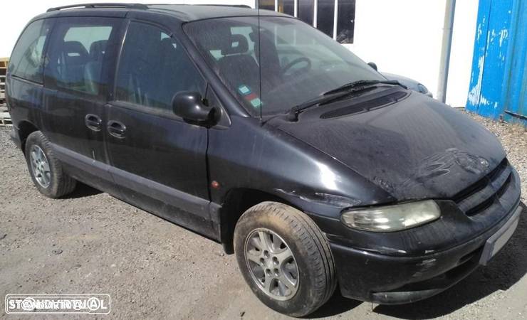 Chrysler Voyager 2.5 td de 2000 para peças - 2