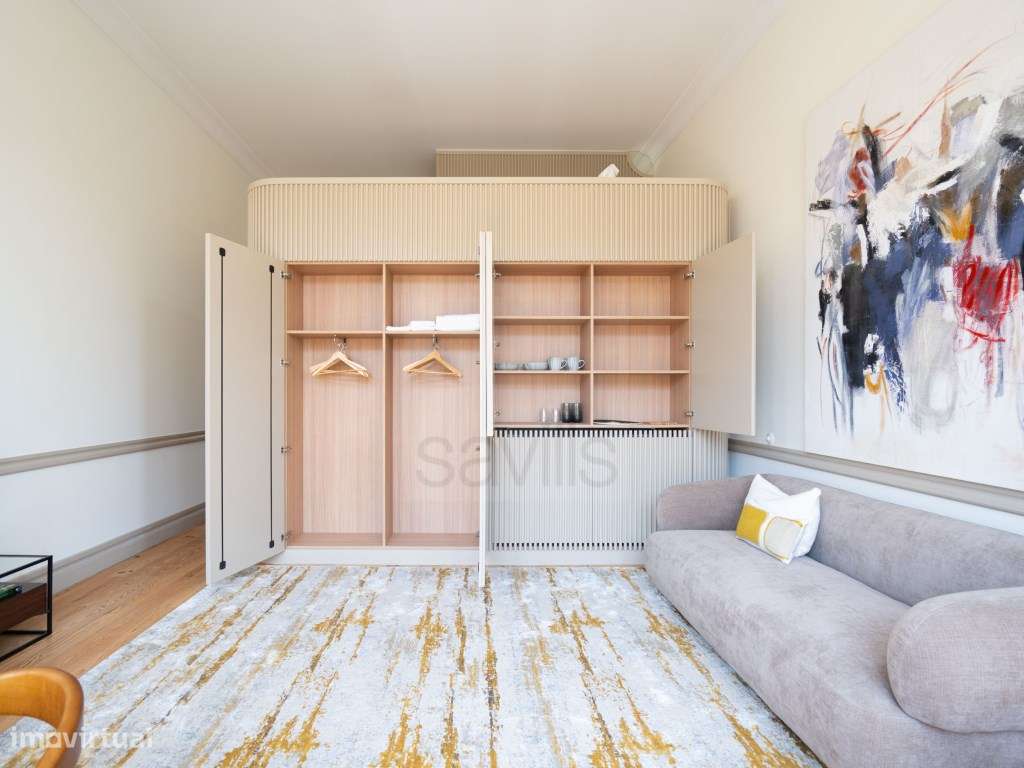 Apartamento T0 mobilado e decorado na Avenida dos Aliados-14