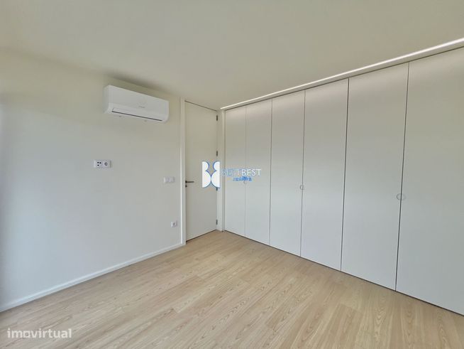 MORADIA INDIVIDUAL DE LUXO T3, DUAS SUITES, NOVA, CONCLUIDA,NA TROFA-22