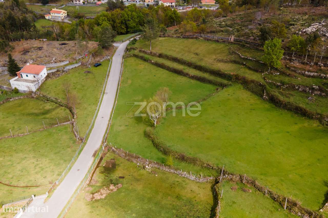 Terreno 7487m² com Vistas Deslumbrantes em Ruivães, Vieira do Minho - Grande imagem: 5/15