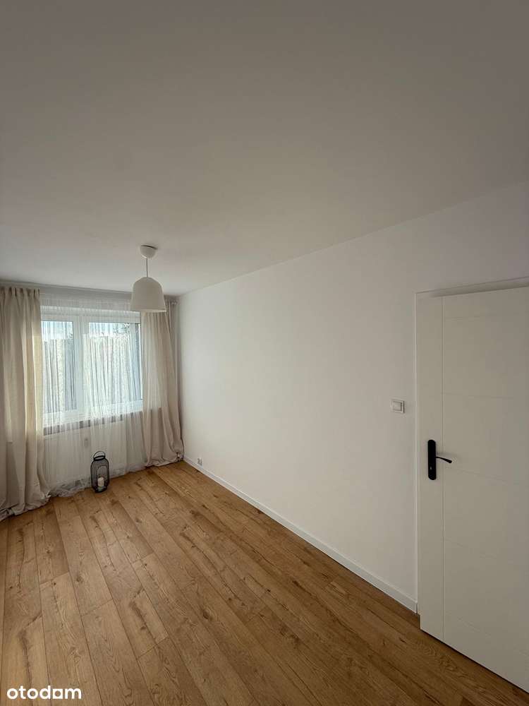 3 pokojowe  z własnym miejscem parkingowym na zamykanym parkingu ! - Pełny obrazek: 3/11