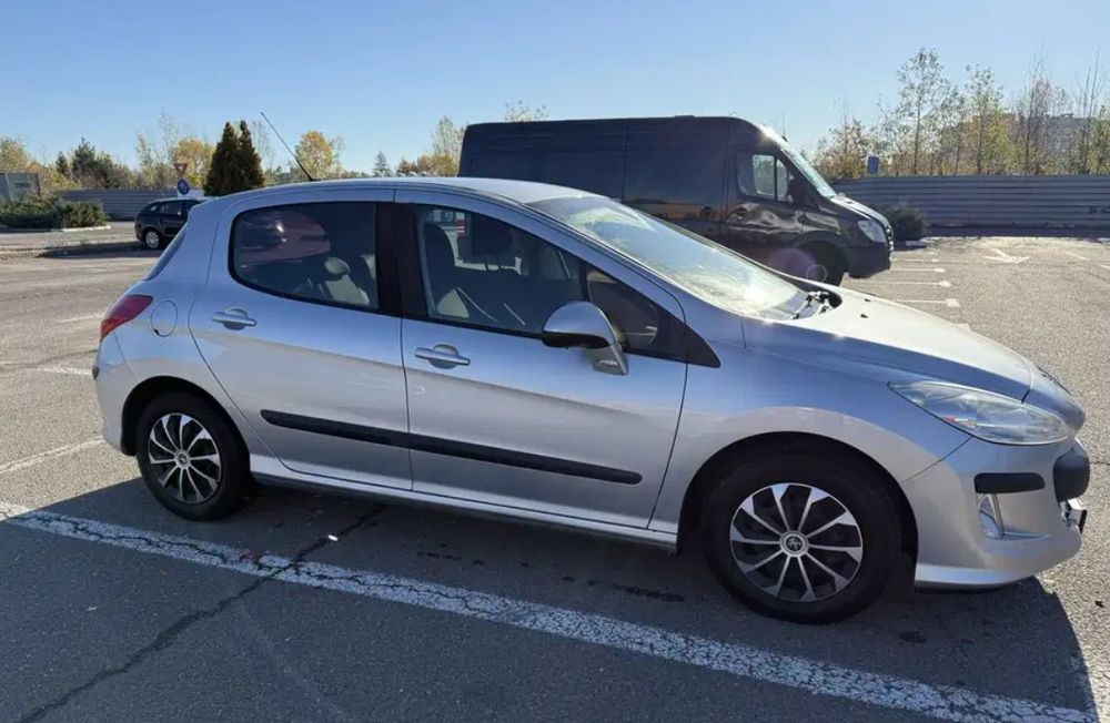 Peugeot 308 I [2007 - 2013] 1.6HDi Confort Pack 2010