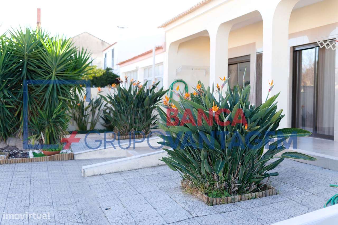 Moradia T4 - Sarilhos Grandes - Montijo - Grande imagem: 3/30