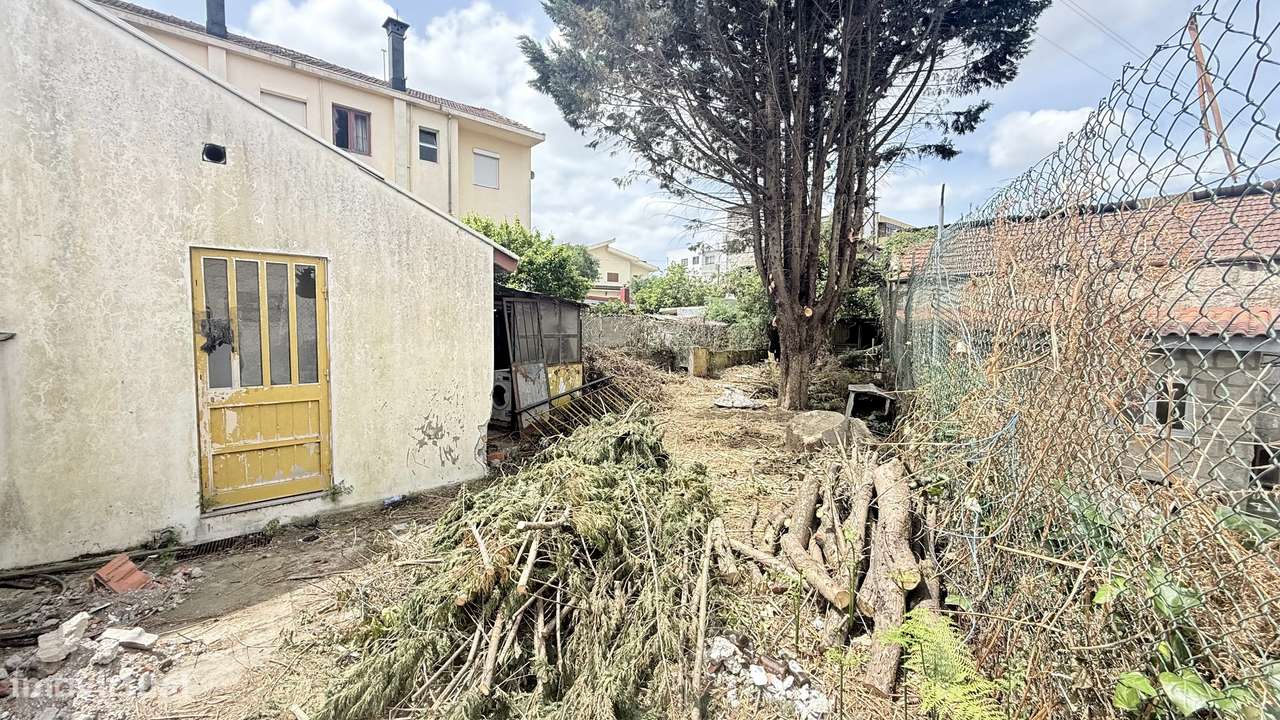 Moradia para remodelar em Ermesinde-21
