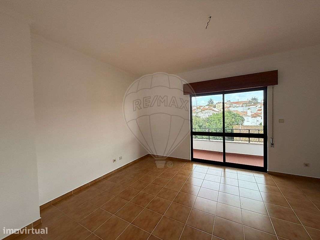 Apartamento T5 para arrendamento - Grande imagem: 3/12