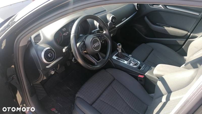 Audi A3 2.0 TDI S tronic - 14