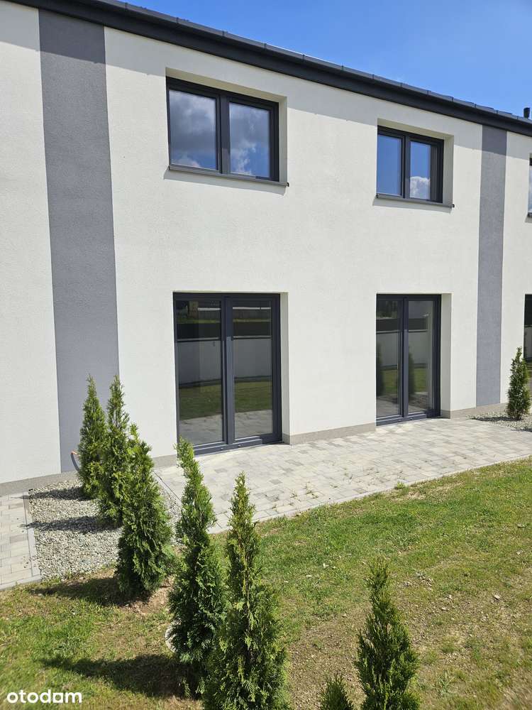 Budynek w zabudowie szeregowej z ogródkiem i garaż - Pełny obrazek: 5/20