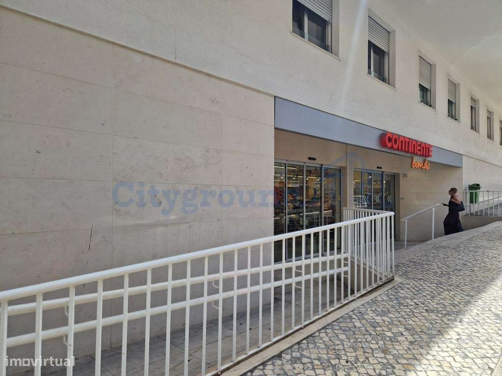 Apartamento T2+1 no centro de Moscavide-22