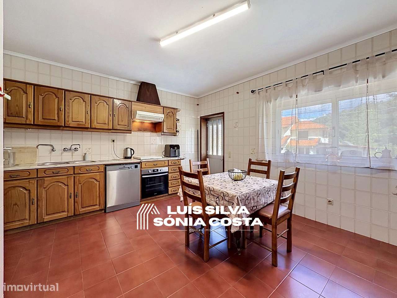 Moradia T3 Independente c/ Jardim & Excelente Espaço Exterior –...-12