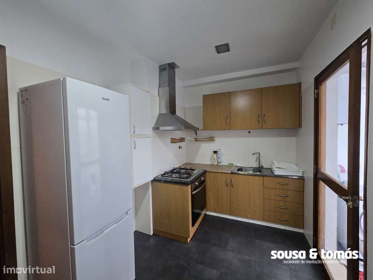 Apartamento T2 Arrendamento em Marrazes e Barosa,Leiria - Grande imagem: 1/17