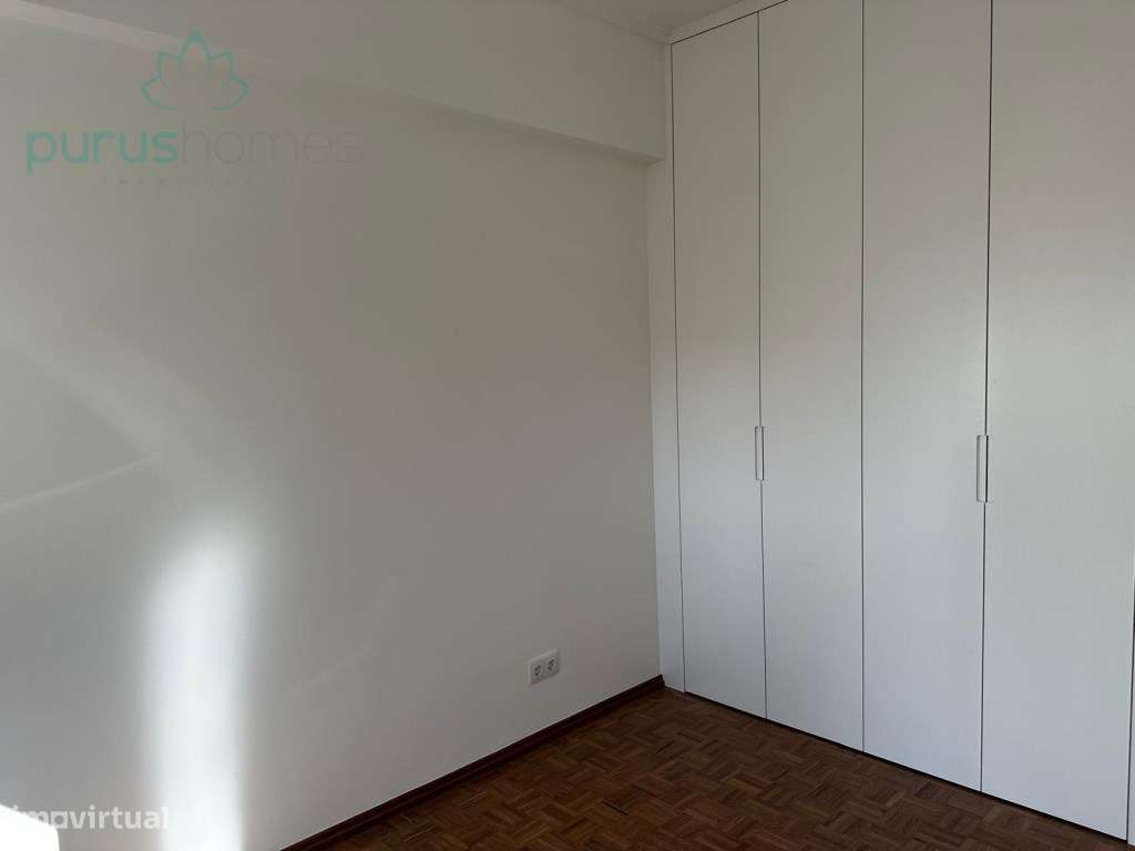 Apartamento T3 Remodelado no Campo Pequeno-27
