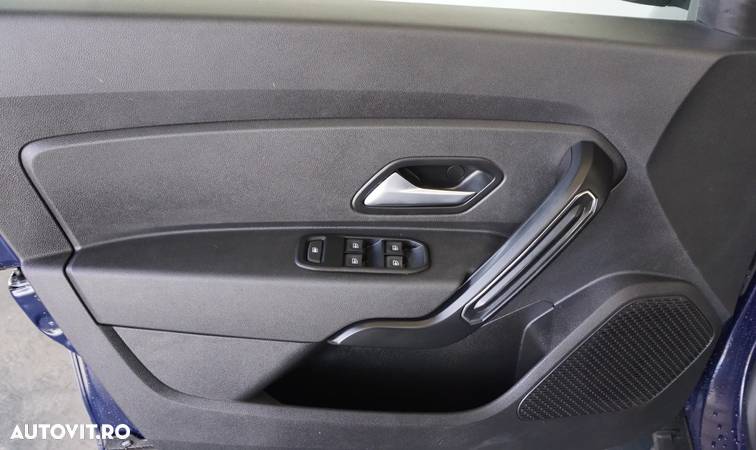 Dacia Duster 1.5 dCi 4WD Comfort - 13