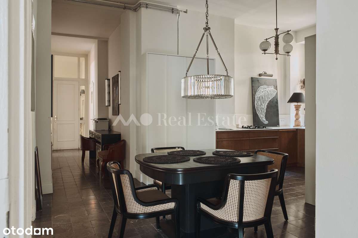 Unikalne wnętrze | Zabytkowa kamienica | Ogród-13