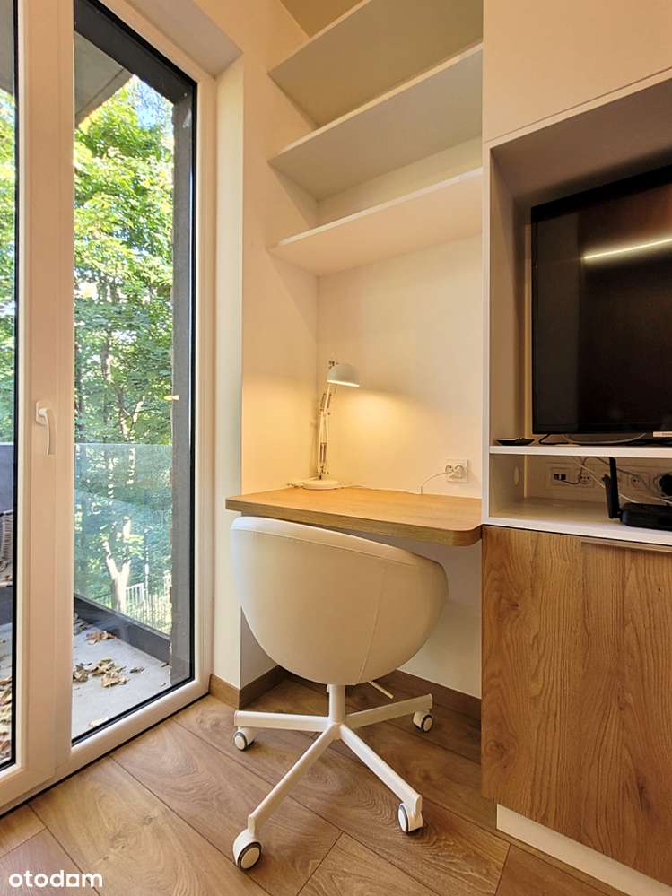 REZERWACJA: Lux - balkon, klima, widok na Odrę-7