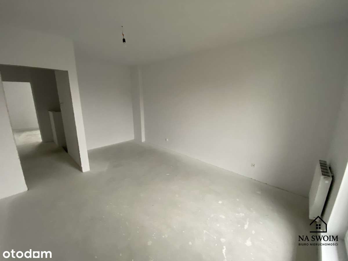 Nowoczesny dom z ogródkiem i garażem – 4 sypialnie-5