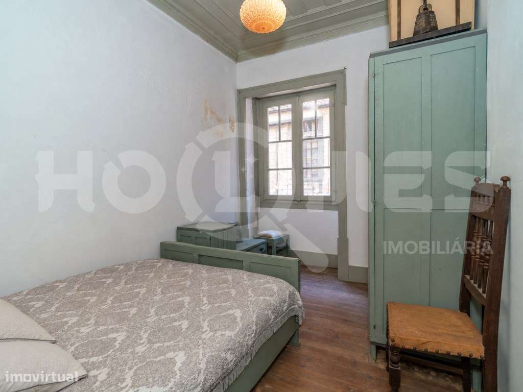 MORADIA COM 3 APARTAMENTOS NO CENTRO HISTÓRICO FIGUEIRA DA FOZ-31