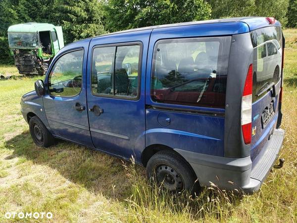 FOTEL PRAWY PASAŻERA ŁADNY  FIAT DOBLO 2001r 1.9 - 6