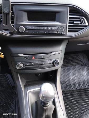 Peugeot 308 1.6 e-HDI FAP STT Access - 8