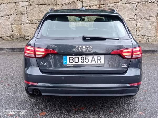 Audi A4 Avant 2.0 TDI Advance - 6