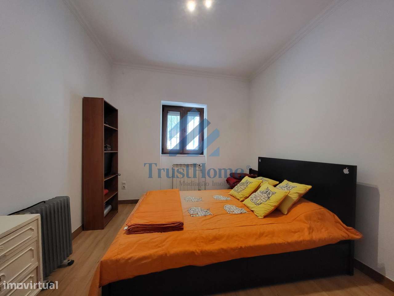 MoradiaV5 com jardim, piscina e ginásio no centro de Coruche-23