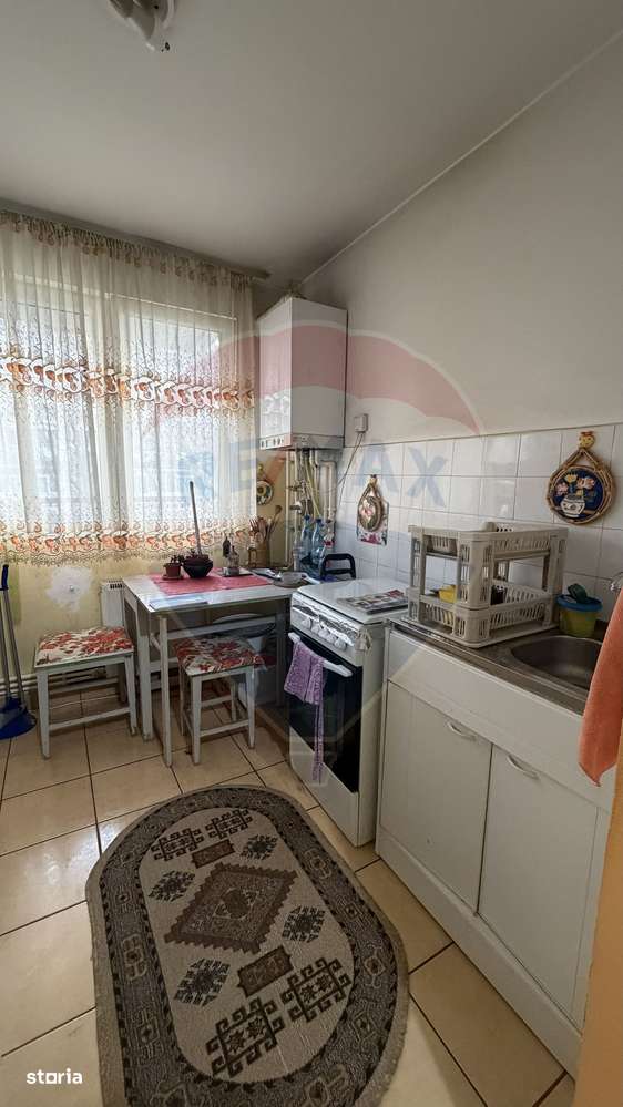 Apartament cu 2 camere de vânzare în zona Mazepa 1 - Galati-3
