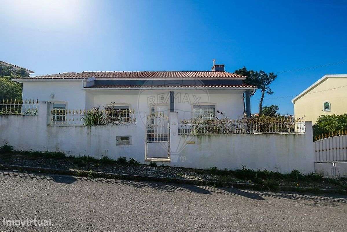 Moradia T4 para venda-5