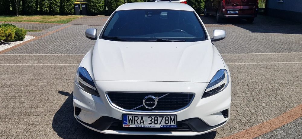 Volvo V40 II (2012-) 2016