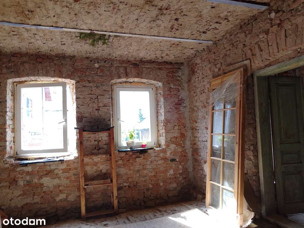 Nietypowy dom dwurodzinny-9