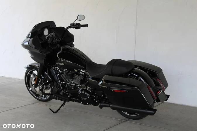 Harley-Davidson Touring Road Glide - 5