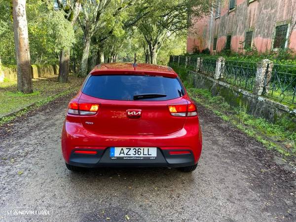 Kia Rio 1.2 CVVT Dynamic - 32