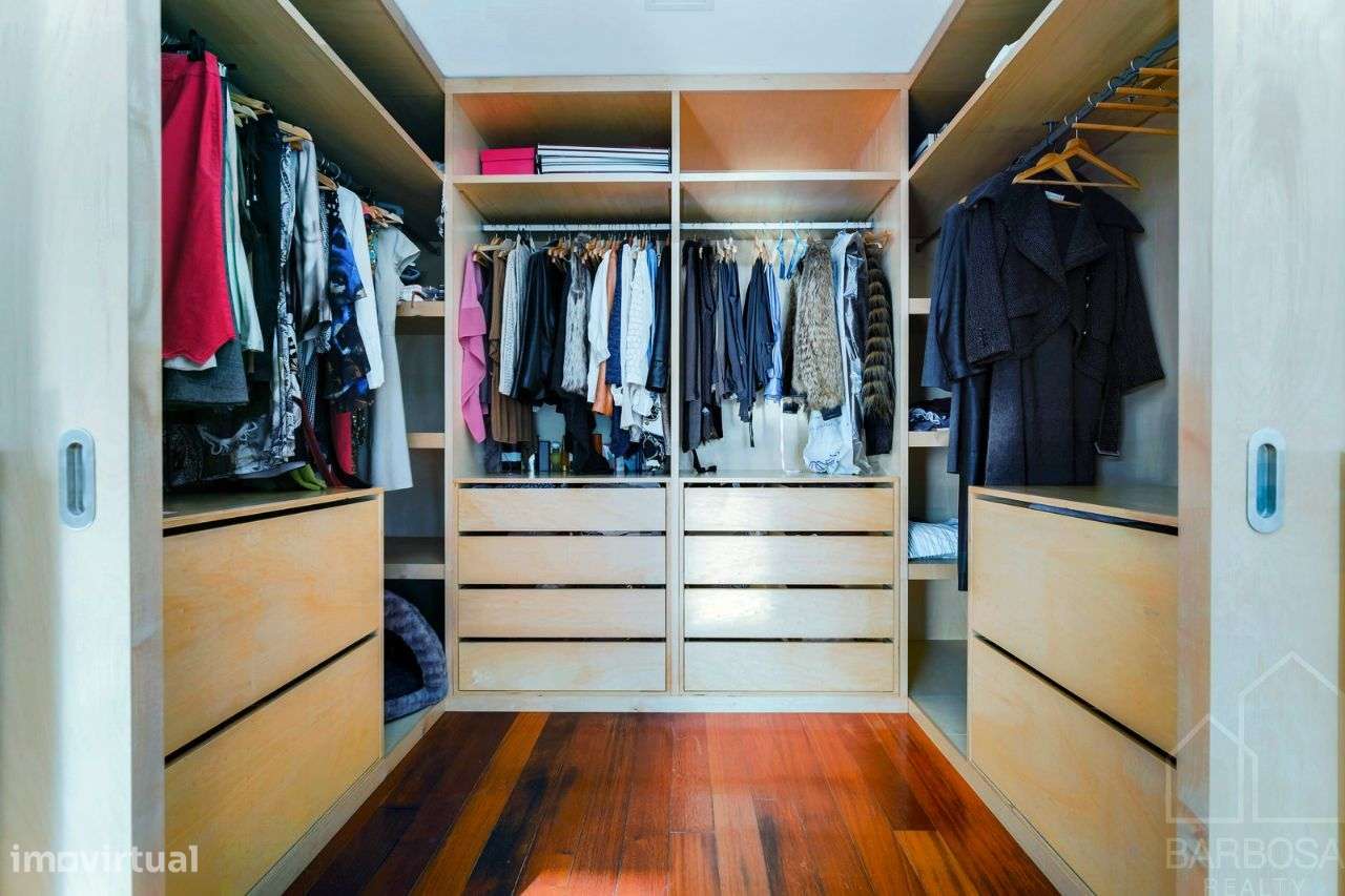 V.N.Gaia - Fantástica V4 (4 suites) c/430m2, piscina - Lote c/1370m2-19