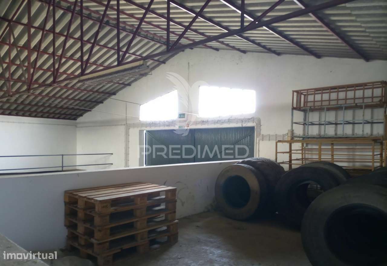 Armazém  - Zona Industrial de Alter do Chão - Grande imagem: 5/13