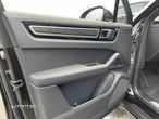 Porsche Cayenne Coupe Tiptronic S Platinum Edition - 13