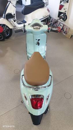 Vespa Primavera - 7