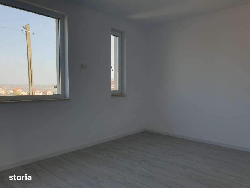 Rediu–Valea Lupului– IASI– Casă cu 4 camere in duplex, bucatarie inch.-14