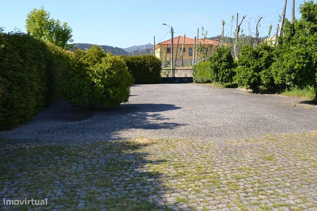 Tipologia T6, com 356m2 de área de habitação-27