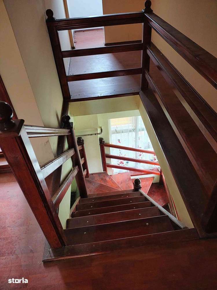 Casă complet renovată, pentru locuință sau pensiune turistică!-13