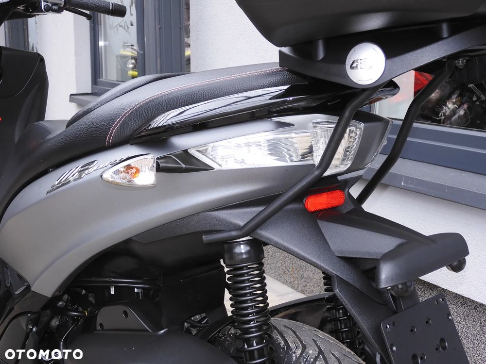 YOURBAN 300 LT#2016#Pierw...
