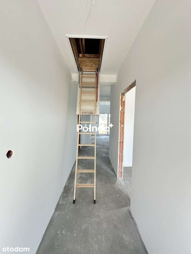 Nowe 3 pok., parking na 2 auta, strych, 2 balkony-13