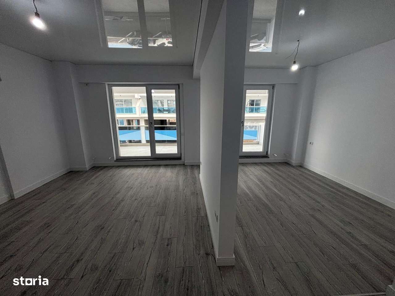 Studio modern la 150 m de plaja in Navodari - Imagine principală: 2/5