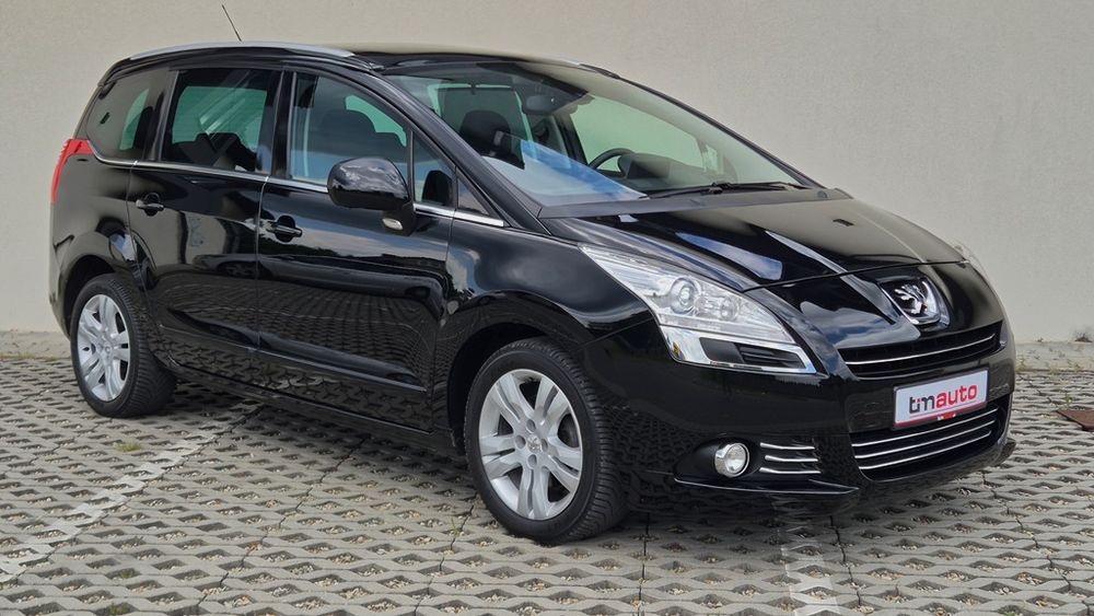 Peugeot 5008 I 2.0 HDi Premium + 2011