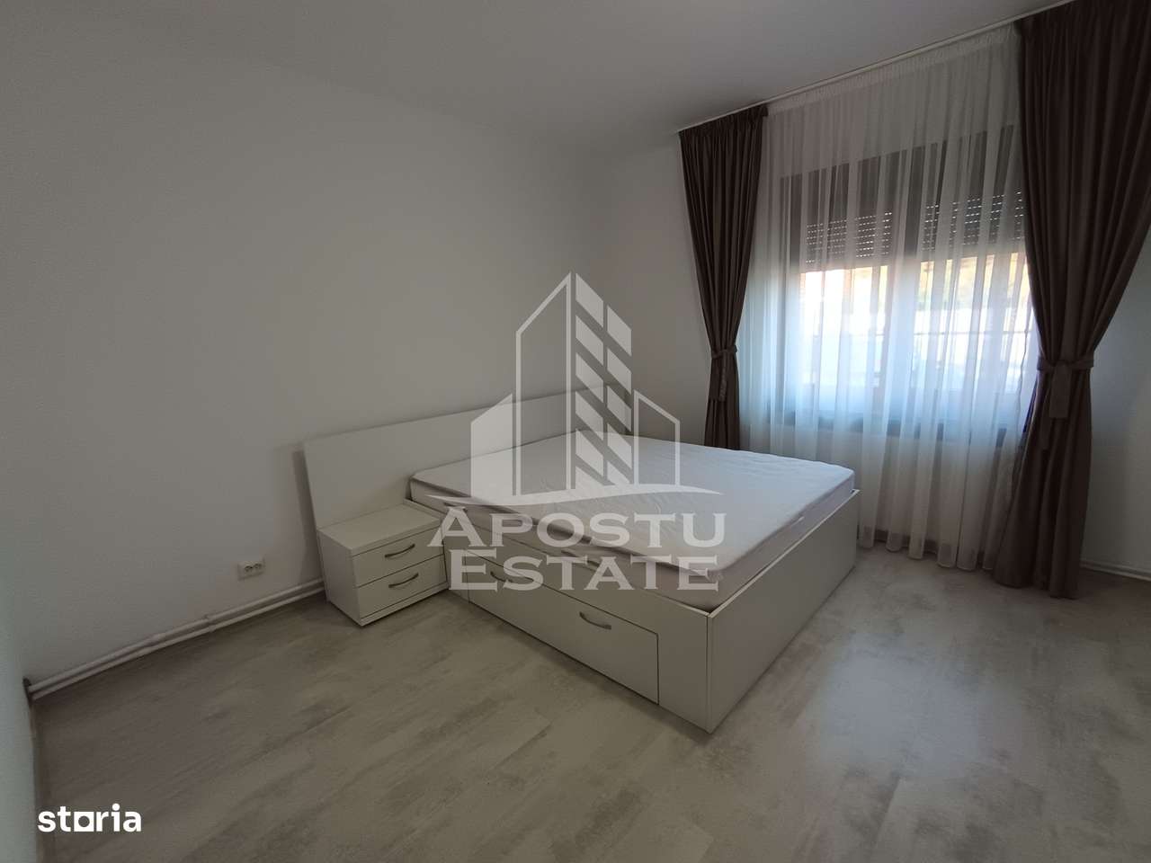 Casa cu 4 dormitoare living și bucatarie, centrala proprie, Girocului - Imagine principală: 5/20