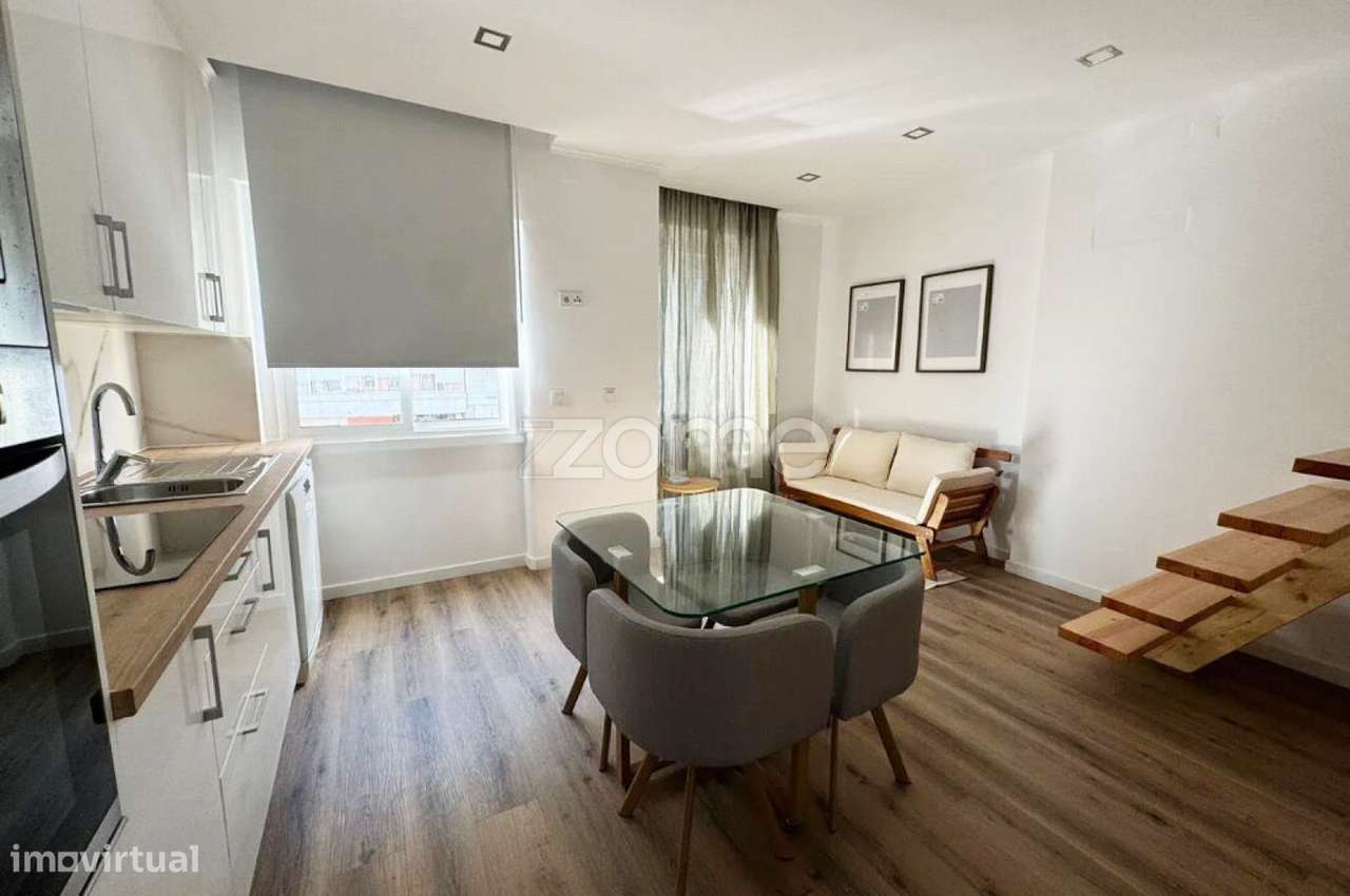 Apartamento T2 semi mobilado - Grande imagem: 3/8